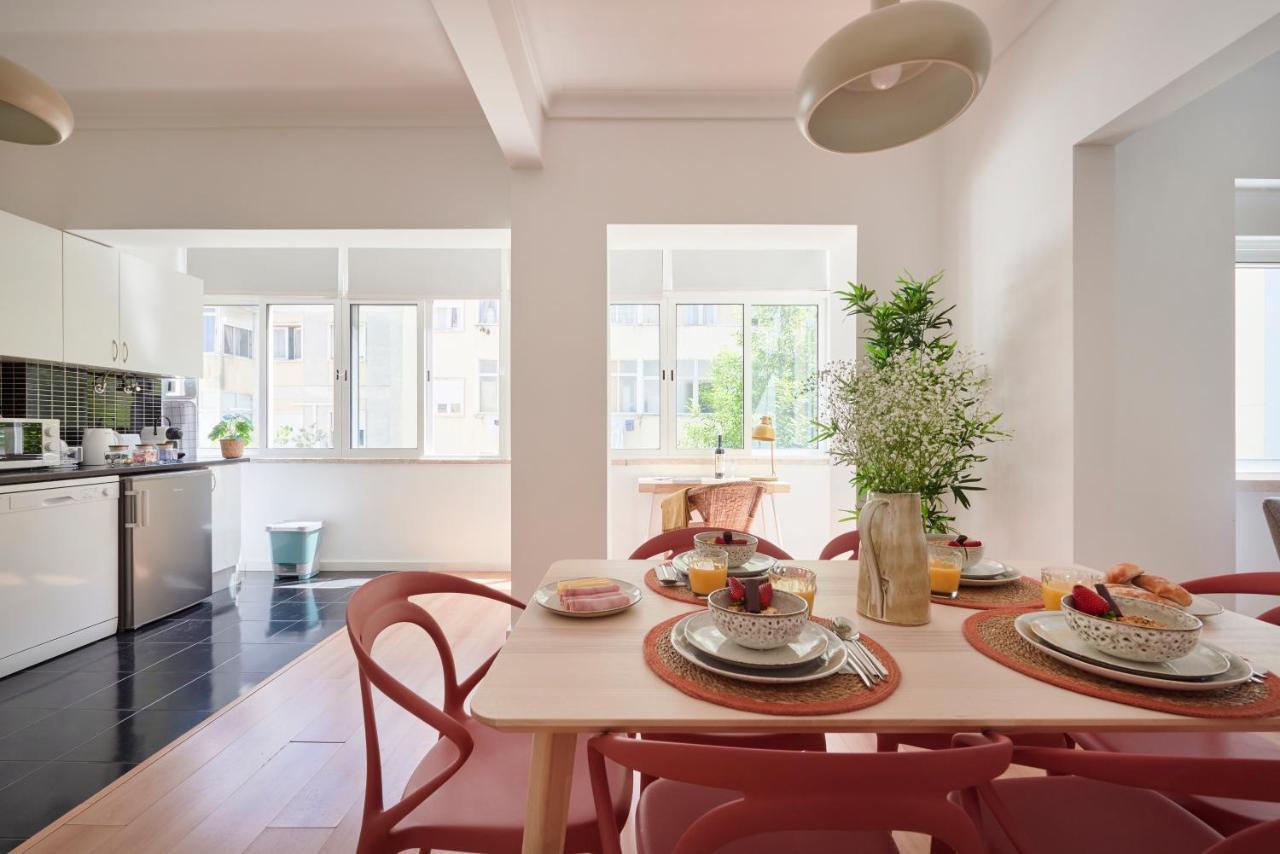 Sunset Balcony Apartment, By Timecooler Lizbona Zewnętrze zdjęcie