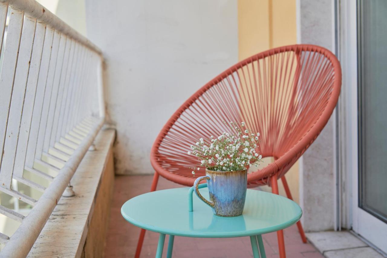 Sunset Balcony Apartment, By Timecooler Lizbona Zewnętrze zdjęcie